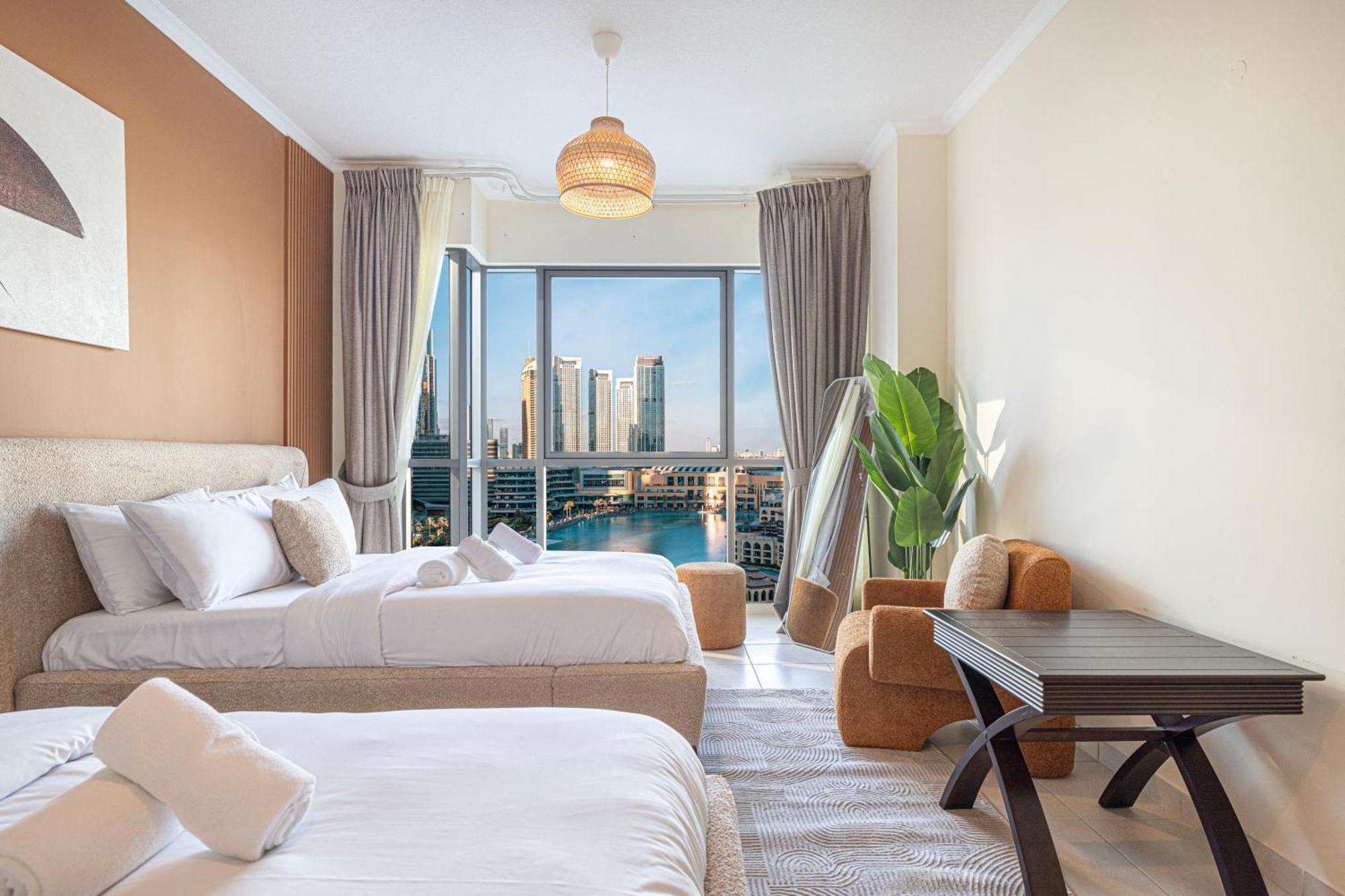 Apartment Stunning 2br Iconic Burj & Fountain View