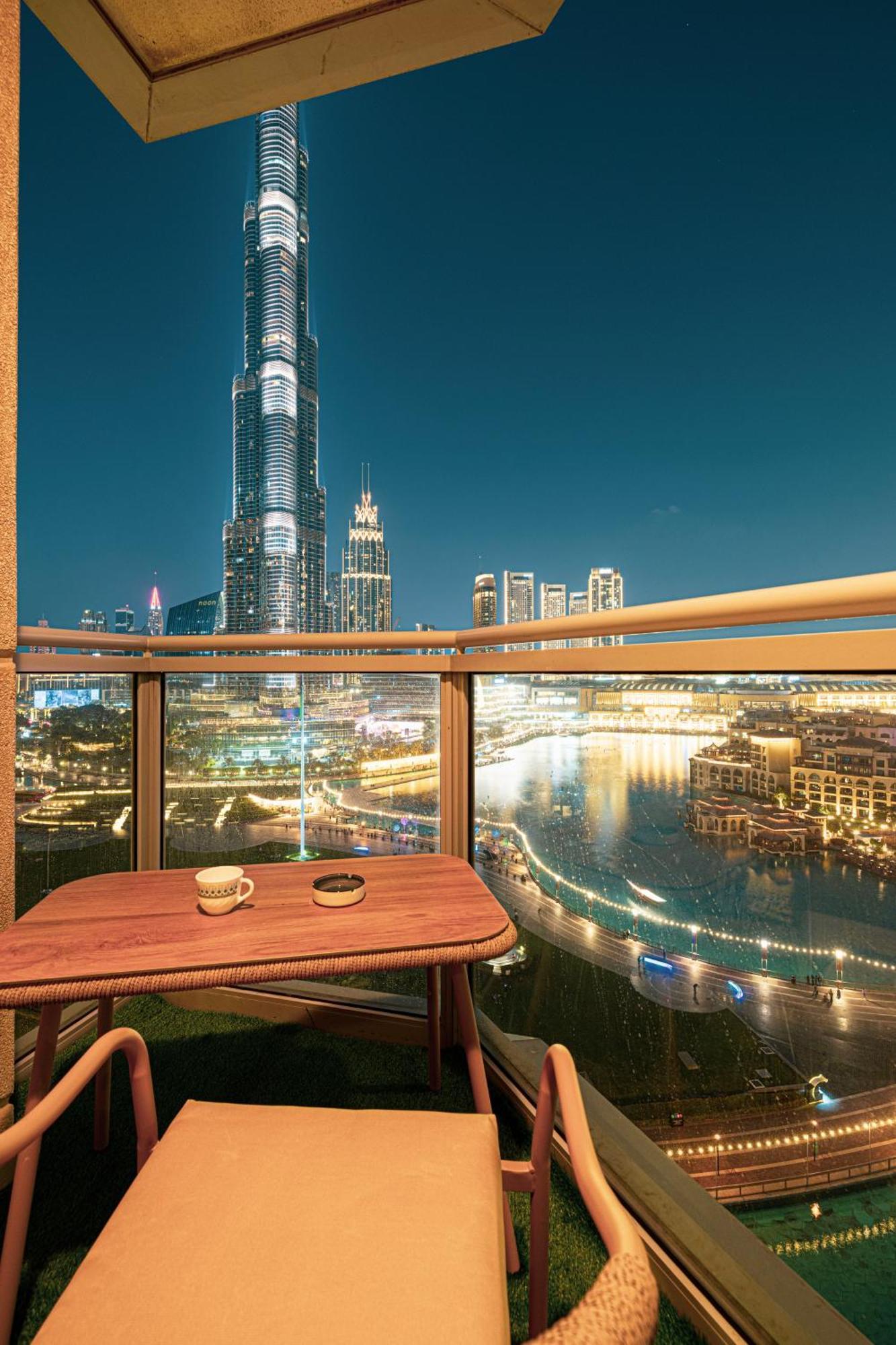 Apartment Stunning 2br Iconic Burj & Fountain View Dubai