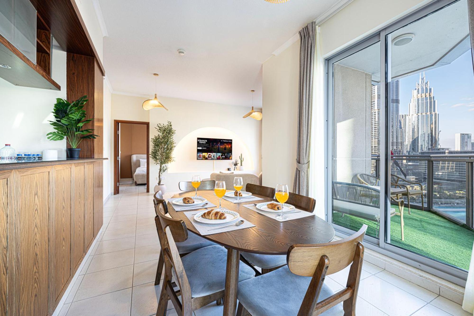 Stunning 2br Iconic Burj & Fountain View * Dubai